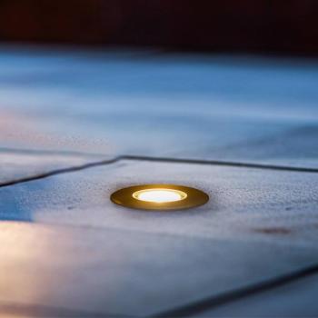 BRUMBERG Hybride Flat LED padlósüllyesztett lámpa, 11cm kép