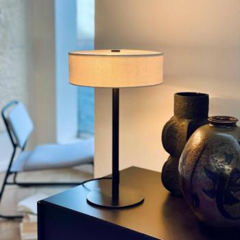 Dyberg Larsen Calix asztali világítás, fekete/természetes színű, 40 cm kép