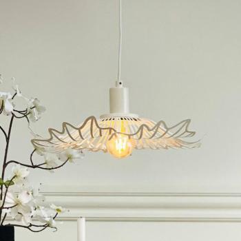 Dyberg Larsen Flora lógó lámpa, gyöngyházfehér, Ø 40 cm, fém kép
