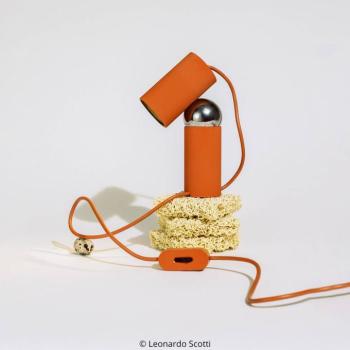 FLOS Bilboquet asztali lámpa, piros, forgatható, GU10-LED kép