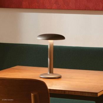 FLOS Gustave LED asztali világítás akku 3 000 K kép