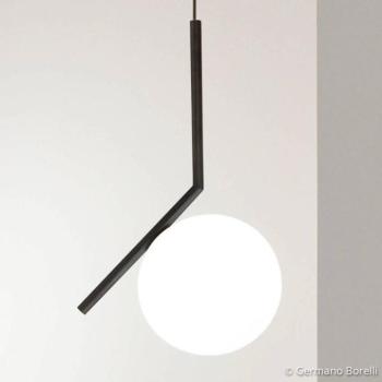 FLOS IC S1 dizájner függőlámpa, fekete, Ø 20 cm kép