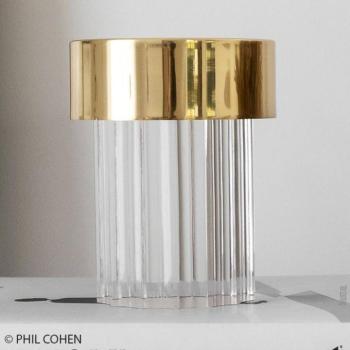 FLOS LED-es újratölthető asztali lámpa Last Order, bordázott, arany, IP20 kép