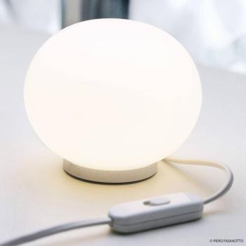 FLOS Mini Glo-Ball T - gömb alakú asztali lámpa kép