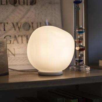 Foscarini asztali lámpa Hoba Piccola, Ø 13 cm, fényerőszabályzó, üveg kép