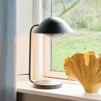 Freya asztali lámpa fémből, fekete kép