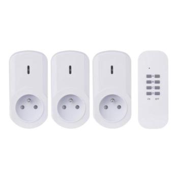  KÉSZLET 3x Távirányításos konnektorok 230V + 1x CR2032  kép