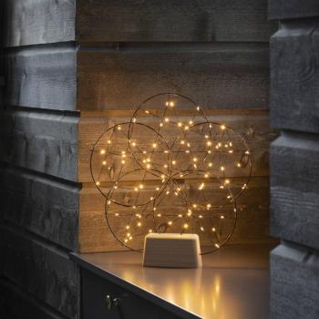 LED deco lámpa 5 kis gyűrű, fa talppal kép