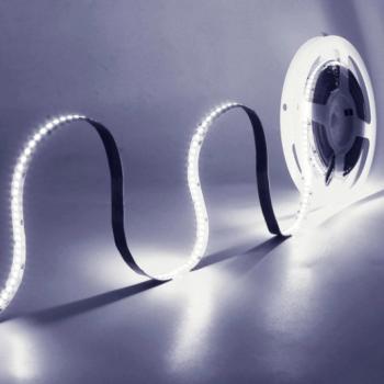 LED szalag , 2835 , 160 led/m , 13 Watt/m , hideg fehér , 2010 lumen/m , 5 év garancia kép