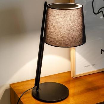 LEDS-C4 Clip asztali magas. 49cm ernyő fekete kép
