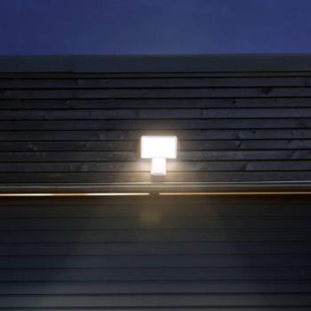 LEDVANCE Endura Pro Flood érzékelő LED Spot 15W fehér kép