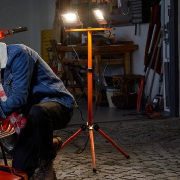 LEDVANCE Munkalámpa állványos LED építési reflektor 2x20W kép