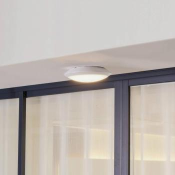 Lindby LED kültéri mennyezeti világítás Naira, fehér, érzékelő, 30 cm, IP65 kép