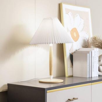 Lucande Ellorin asztali lámpa, fehér, fa, Ø 37 cm, E27 kép