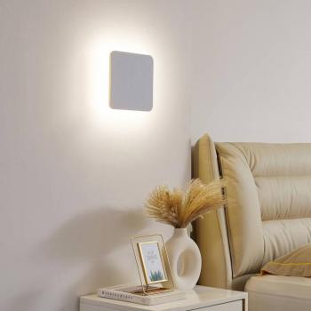 Lucande LED-es fali lámpa Elrik, fehér, 22 cm magas, fém kép