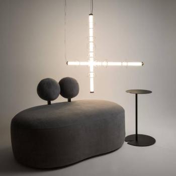 Maytoni Cosmo LED-es függőlámpa, fekete, hossza 98 cm, üveg kép