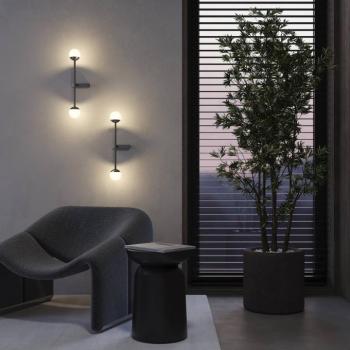 Maytoni LED-es fali lámpa Touch, fekete, magasság 48 cm, kép