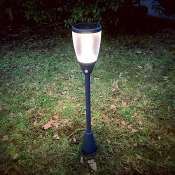 Megatron Ondin LED napelemes ösvénylámpa érzékelős kép