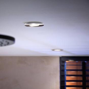 Philips Hue LED süllyesztett reflektor Xamento króm Ø 9.4cm CCT RGB 3db kép