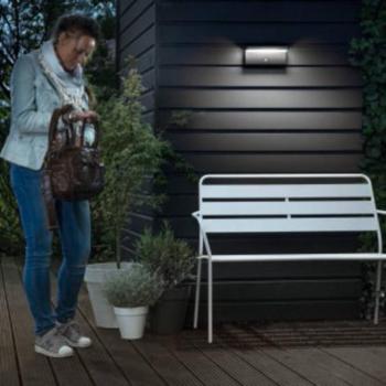 Philips LED kültéri falilámpa Bustan érzékelővel, 4000 K kép