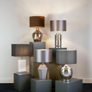 Polygon asztali lámpa üvegalappal kép