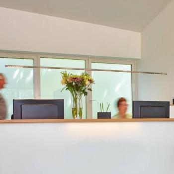 TECNOLUMEN LUM 195 LED-es függőlámpa, füstölt króm kép
