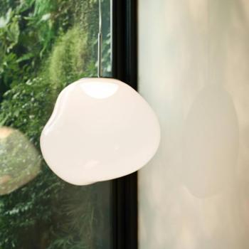 Tom Dixon LED lógó lámpa Melt, Ø 50 cm, opál/ezüst színű kép