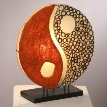 Ying Yang asztali lámpa fa talapzaton 33 cm kép