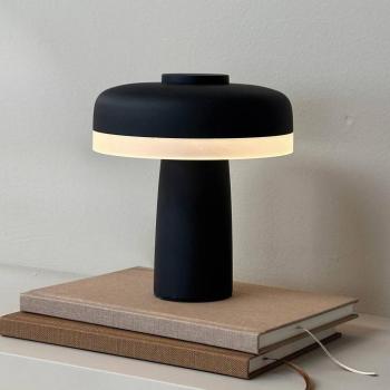 Dyberg Larsen LED-es, újratölthető asztali lámpa Porter, fekete, 16 cm kép
