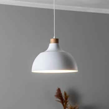 Envostar függőlámpa Kaitt, fa részlet, Ø 34 cm, fehér kép