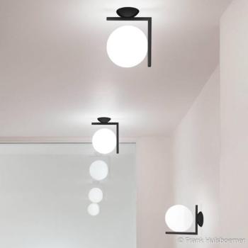 FLOS IC C/W1 fali lámpa, fekete Ø 20 cm kép