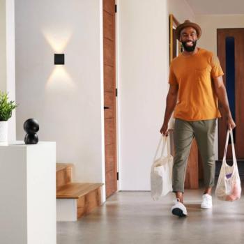 Hama WLAN beltéri kamera intelligens, 2 irányú hangérzékelő mozgatható kép