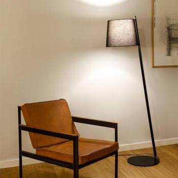 LEDS-C4 Clip állólámpa magasság 158cm ernyő fekete kép