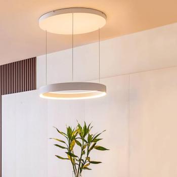 Lucande LED-es függőlámpa Philine, Ø 60 cm, fehér, vas kép