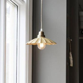 PR Home Ester lógó világítás, sárga, Ø 24 cm, vas, dugasz kép