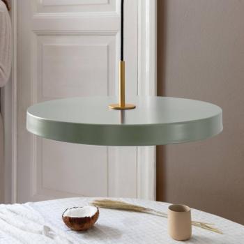 UMAGE Asteria Medium LED lógó lámpa, világoszöld/sárgaréz, Ø 43 cm kép