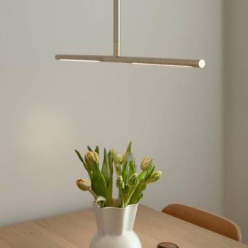 UMAGE Omni LED-es függőlámpa, sárgaréz, 2-lámpás, hossza 74 cm kép