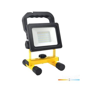 Akkumulátoros reflektor TIGRA B 20W 4000K IP54 természetes fehér, 1600lm, CRI≥80, 5V, KOBI-004484 kép