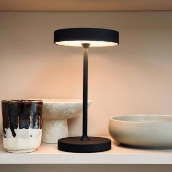 Dyberg Larsen LED asztali lámpa Starlight, fekete, magasság 26 cm kép
