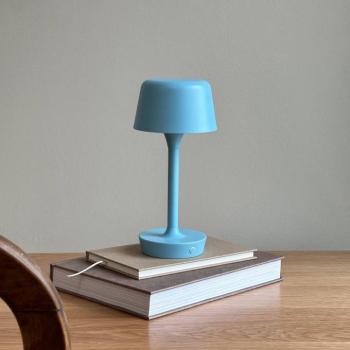 Dyberg Larsen LED-es újratölthető asztali lámpa Flow, világoskék, magasság kép