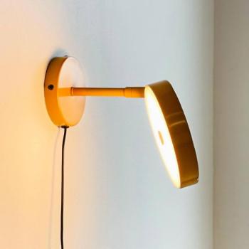 Dyberg Larsen LED fali lámpa Starlight, sárga, Ø 14 cm, dimmelhető. kép