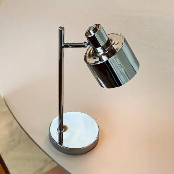 Dyberg Larsen LED tölthető asztali világítás Ocean Mini, króm kép
