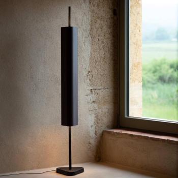 FLOS LED álló világítás Emi, sötétvörös, dimmelhető fényerő, magasság 170 cm kép