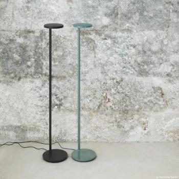 FLOS Oblique Floor LED álló világítás, 927, zsálya kép