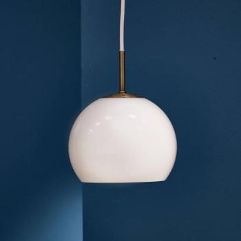 FRANDSEN Ball függőlámpa, homokszürke, Ø 18 cm, üveg kép