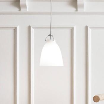 FRITZ HANSEN Caravaggio P1 opálüveg Ø 16,5 cm kép