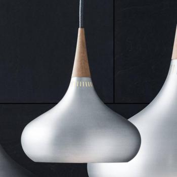 FRITZ HANSEN Orient P1 Inga alumínium/tölgy Ø 22,5 cm kép