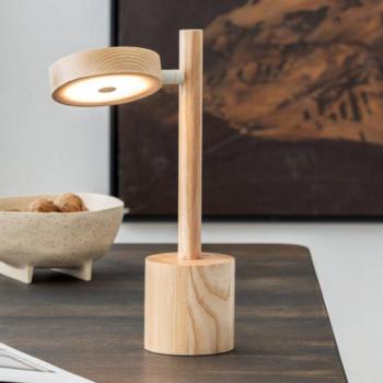 GOOD & MOJO Okinawa LED asztali lámpa, természetes színű, 35 cm, fa kép