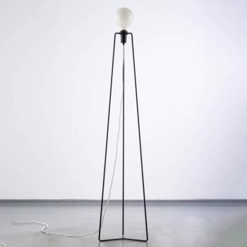 GRUPA Model M3 LED állólámpa fekete, kábel fehér kép