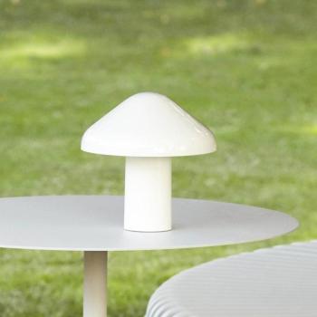 HAY Pao újratölthető asztali világítás, fehér, 220 lm, IP44, 23 cm, dimmelhető. kép